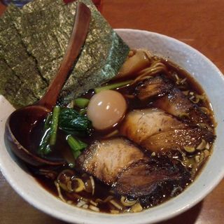 醤油すぺしゃる 濃口（ちゃーしゅー3枚 全部のせ）(本八幡ラーメン八幡だんちょうてー)