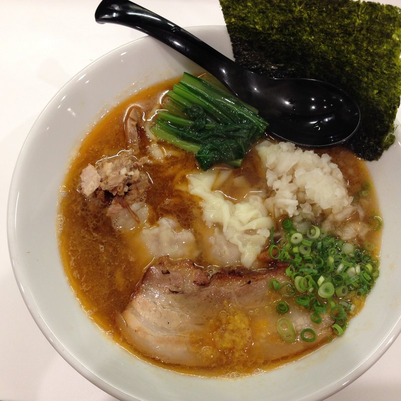 ワンタン海老そば(ソバイスバ いさと （SOBAISBA いさと）)