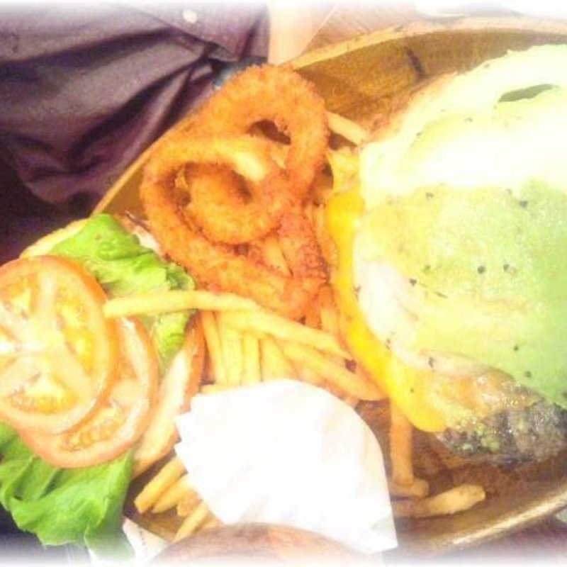 アボカド　ベーコン＆チーズ(KUA`AINA 二子玉川店)