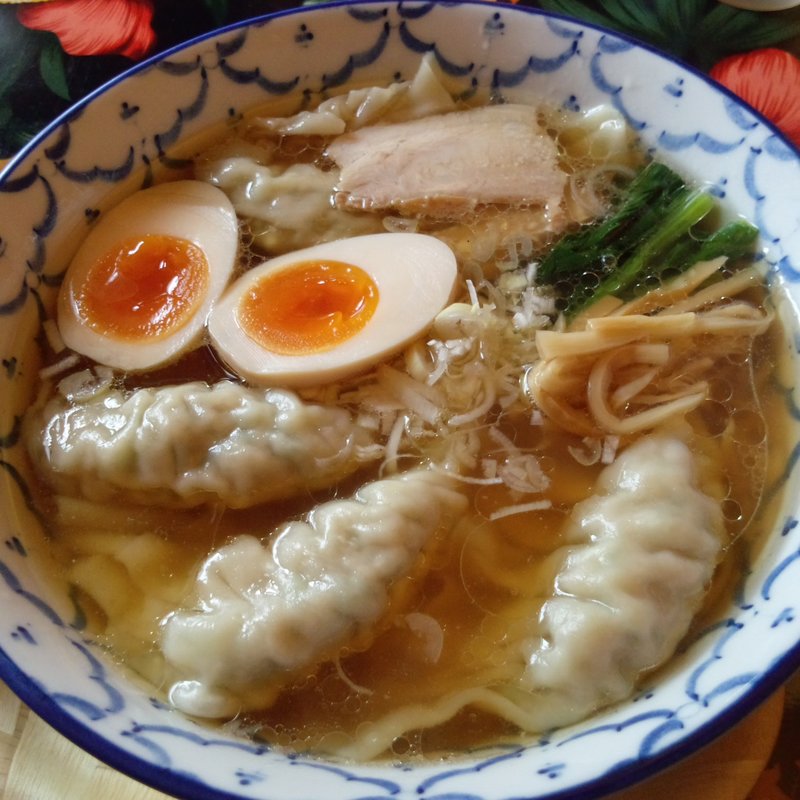 モチモチわんたんめん＋味玉 (らーめん寺子屋 久我)