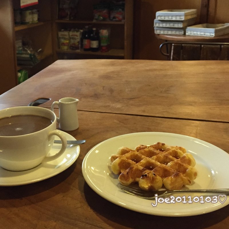 ワッフル(むぎわらい)