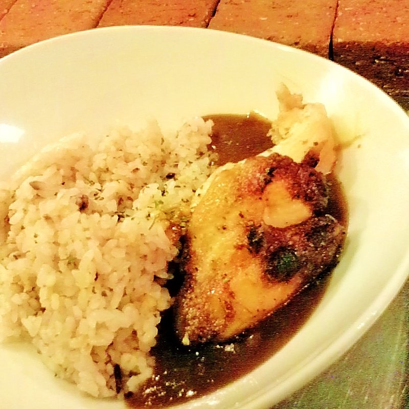 カレーとロティサリーチキン(門仲バル コッコロコ 東陽町店)