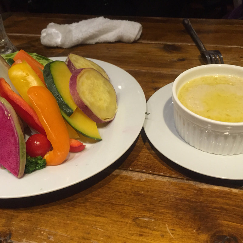 いろいろ野菜のバーニャカウダ(地中海バール＆グリル　イタマル )