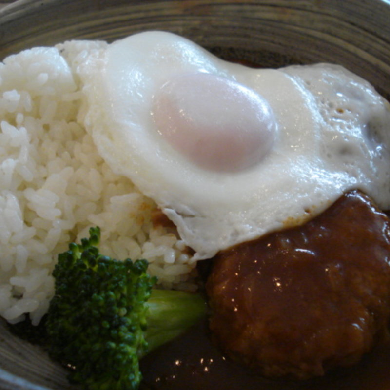 ロコモコ(カフェ＆ブックス ビブリオテーク 大阪・梅田 （café & books bibliotheque）)