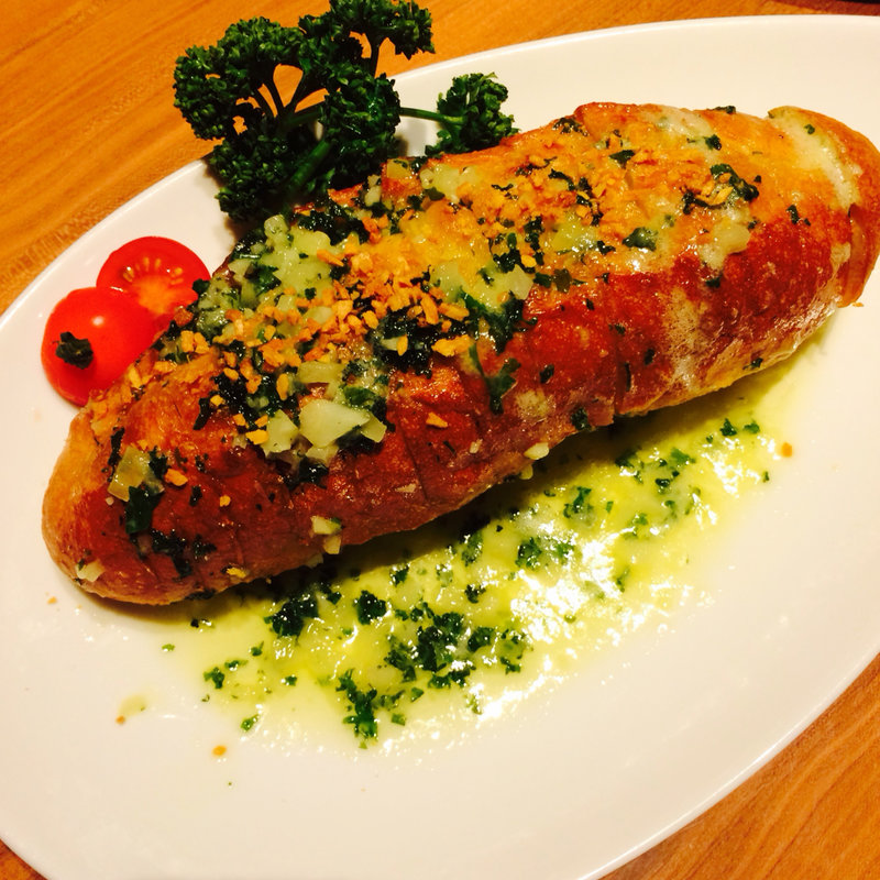 ガーリックトースト(左吉)