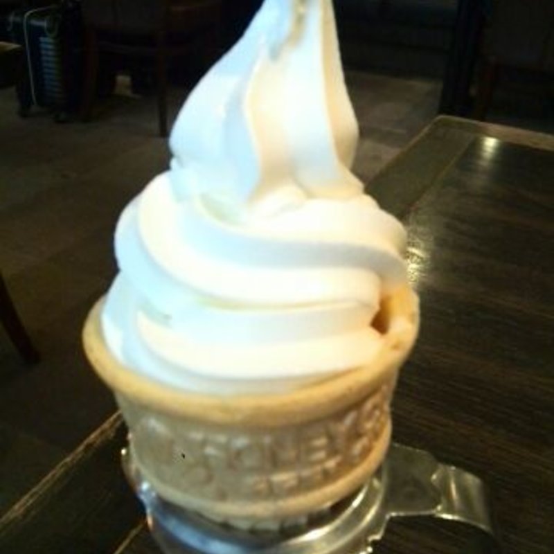 プレミアムソフトクリーム(肉の万世 新橋店)