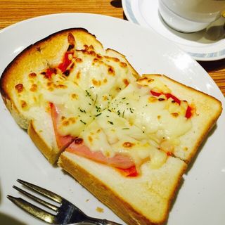 チーズトースト(カバリエ難波店)