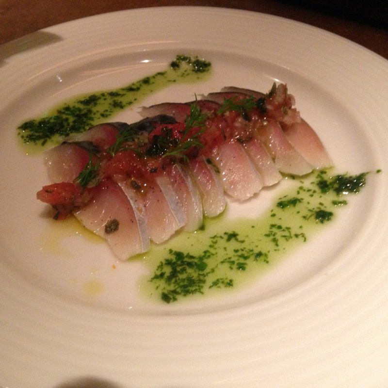 サバのマリネ(炭焼きステーキとワイン obiobi)