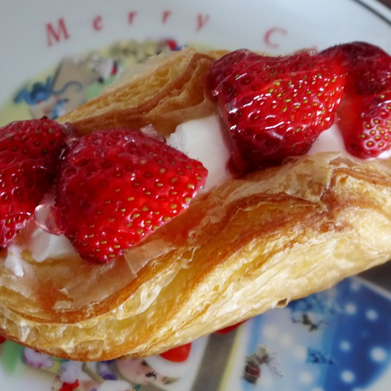 いちごヨーグルト(ブンブン 小麦の郷)