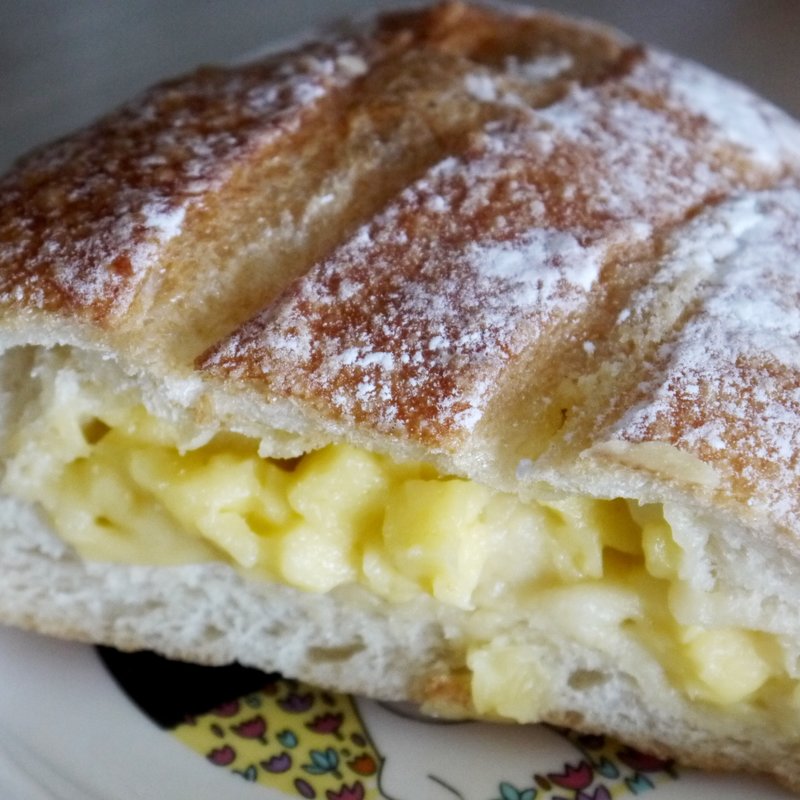 チーズフランス（ハーフ）(ブンブン 小麦の郷)