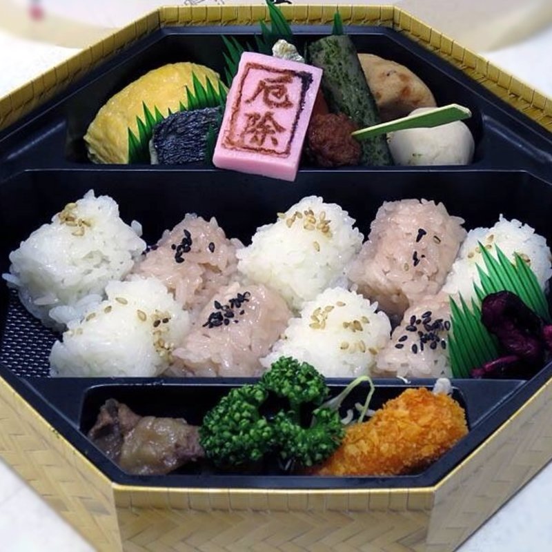 初午弁当(相生亭 （あいおいてい）)