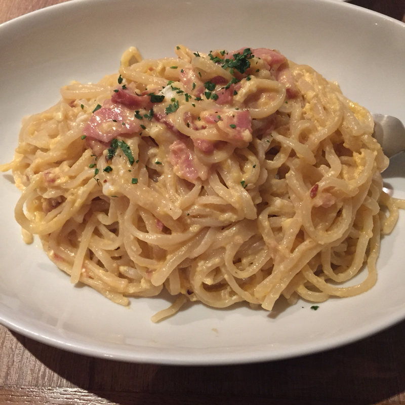 カルボナーラ大盛り(トスカーナ 代々木店 （Italian//BarR TOSCANA　【旧店名】パスタダイニング＆カフェバー TOSCANA）)