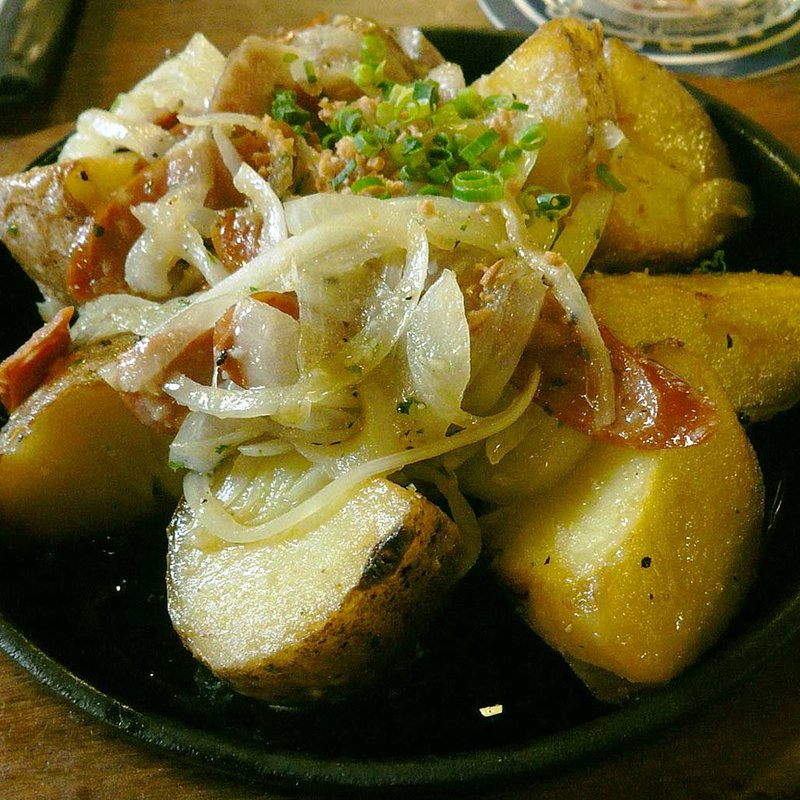 ポテトとソーセージのガーリック炒め(ビヤホールライオン 銀座七丁目店 )