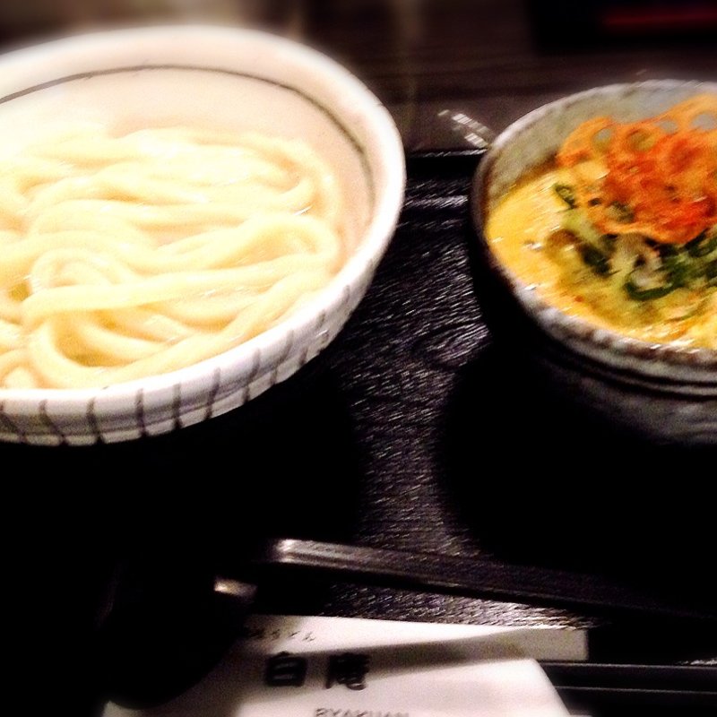 牡蠣とほうれん草のカレークリームうどん(讃岐うどん 白庵 （BYAKUAN びゃくあん）)