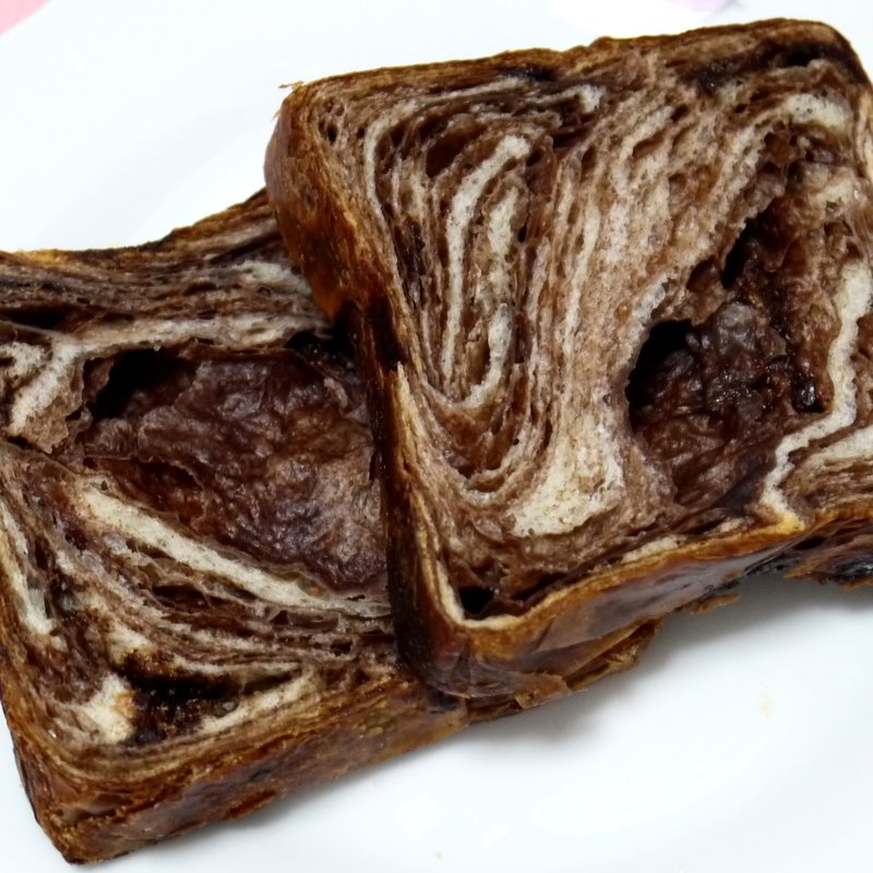 デニッシュ（チョコ・オン・チョコ）(京都祇園ボロニヤ 本店 （BOLONIYA）)