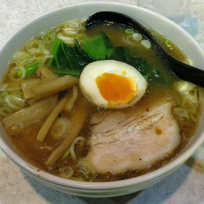 ラーメン(中華料理 十八番)