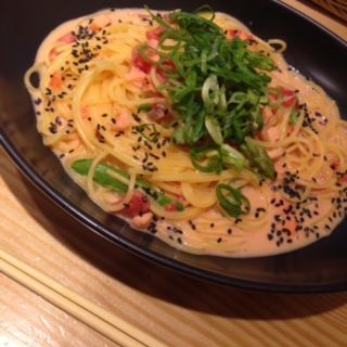 グリーンアスパラとスモークサーモンの味噌トマトクリーム(こなな エキマルシェ大阪店 )