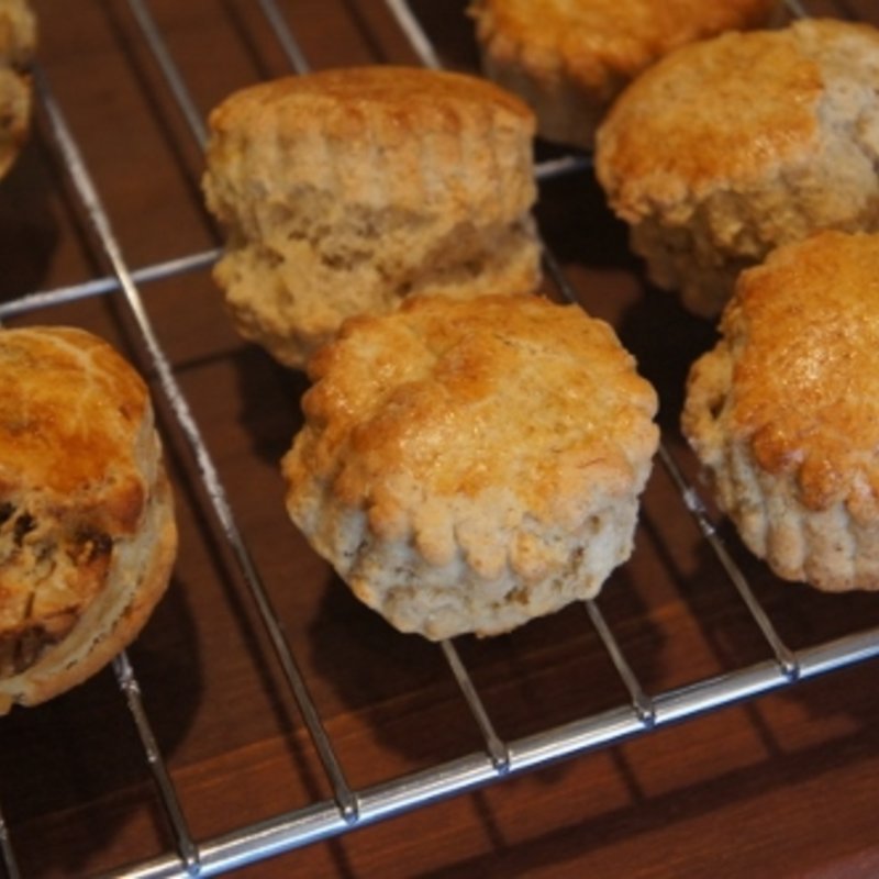 スコーン（プレーン）(Atelier Rosette & tea room mahisa Lab.)