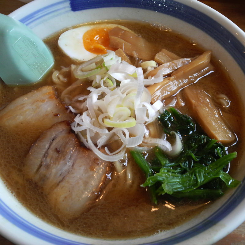 味玉ラーメン (優勝軒 柏店)