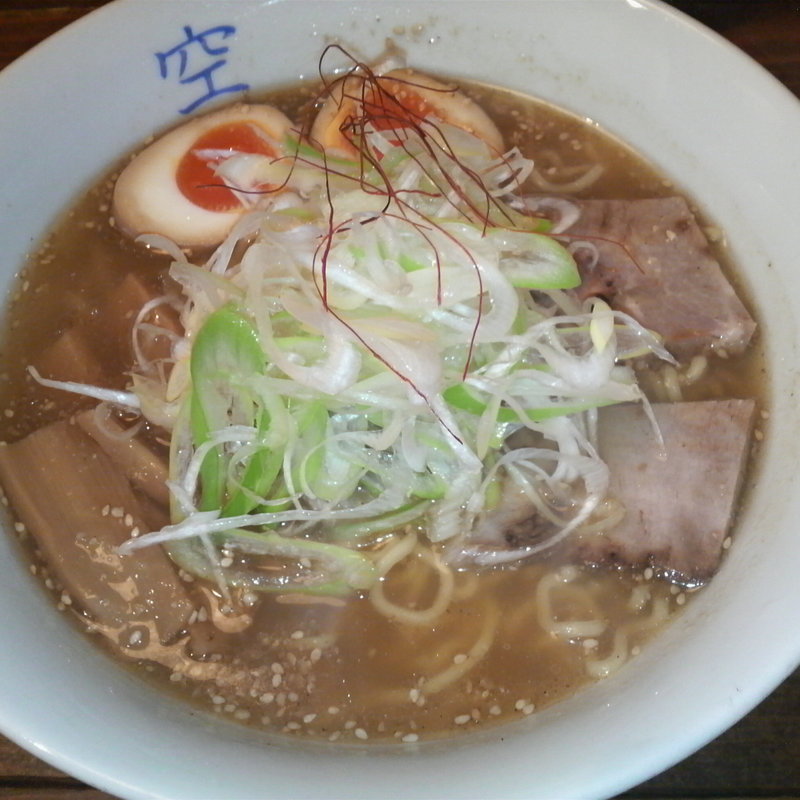 味玉塩らーめん＋ネギ (麺屋空)