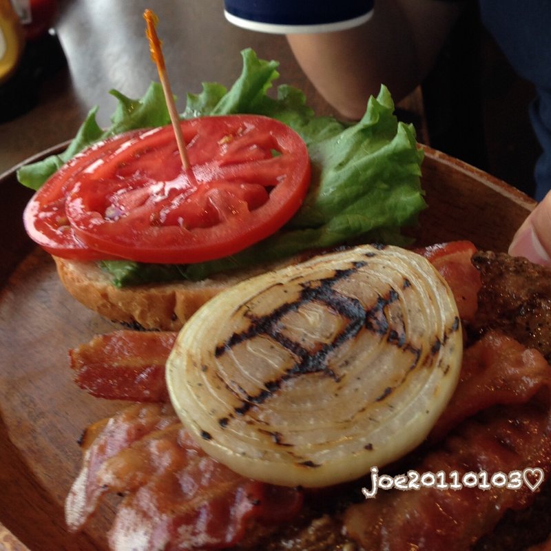 ベーコンバーガー(KUA`AINA 東京スカイツリータウン・ソラマチ店)