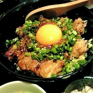 スタミナ豚焼き丼(TORIKO)
