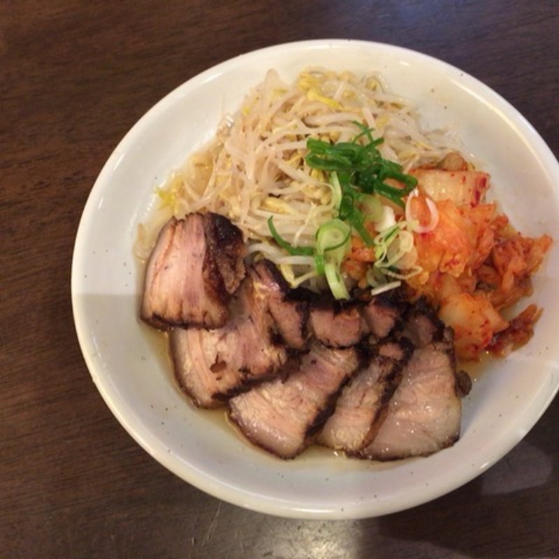 三品盛り(にんにくラーメン幸ちゃん 本店)