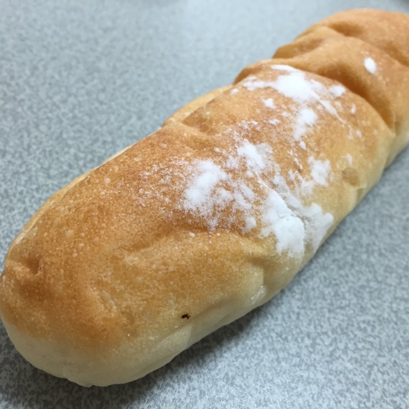 ミルクパン(ニッシン ベーカリー)