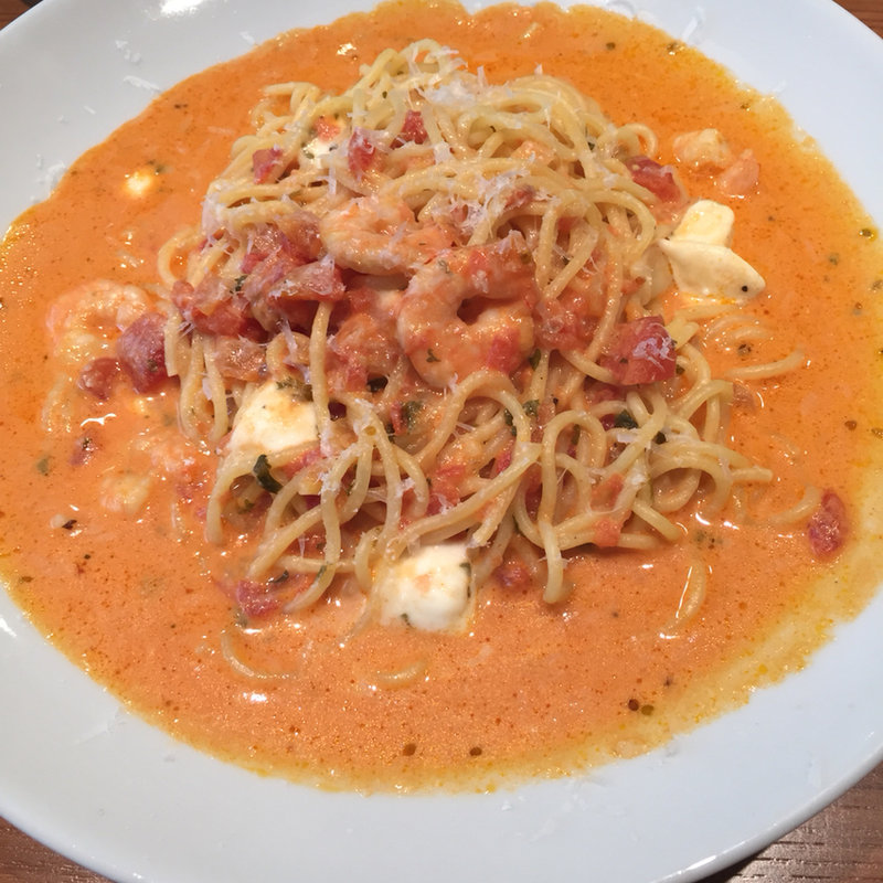 海老とチーズのトマトクリーム(ストリート パスタ カンパニー)