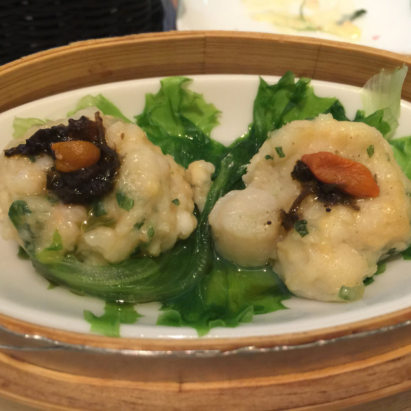 海鮮豆腐団子とレタススチーム中国漬け菜のせ(DIM JOY 梅田店)