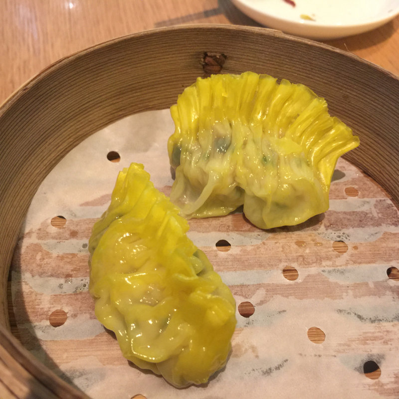 フカヒレ海鮮餃子(DIM JOY 梅田店)