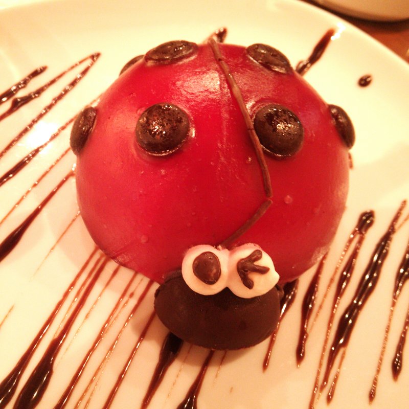 てんとう虫(NALU cafe omotesando)