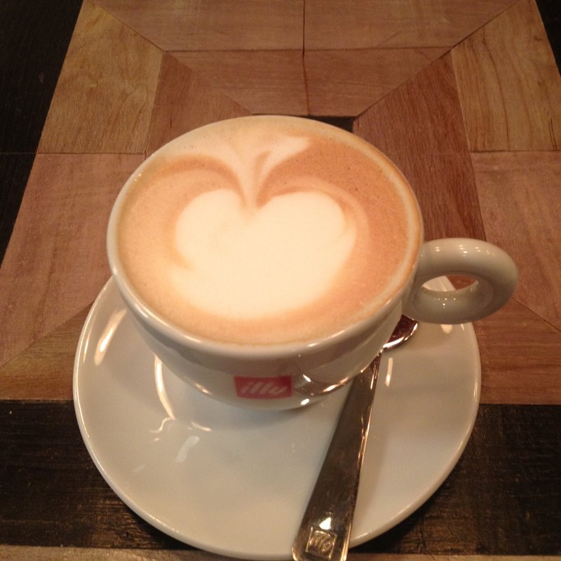 カプチーノ(渋谷バール＆ダイン)