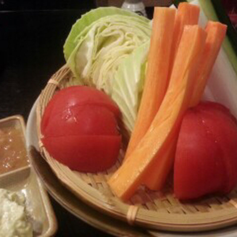 一滴八銭屋サラダ(一滴八銭屋 新宿本店 （いってきはっせんや）)