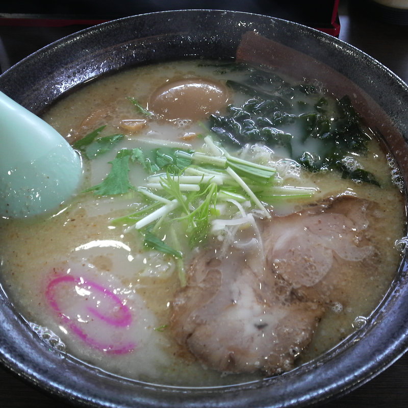 鮪塩味玉（細麺）(らーめん 山びこ )