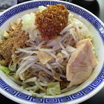 まぜそば（魚粉＋揚げねぎ＋チーズ）＋ニンニク