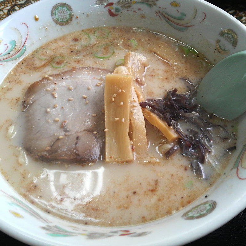 とん骨くまもとらーめん (ラーメン 火の鳥)