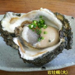 生岩牡蠣・大(お魚天国 海鮮食事処)