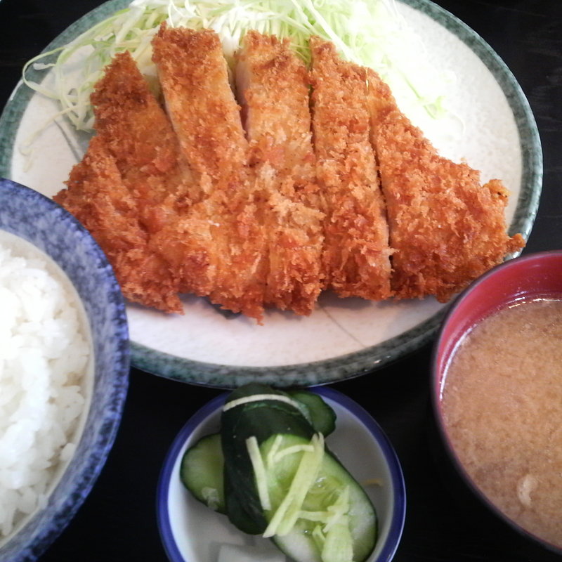 ロースカツランチ(とんかつ 燕楽 （柏市）)