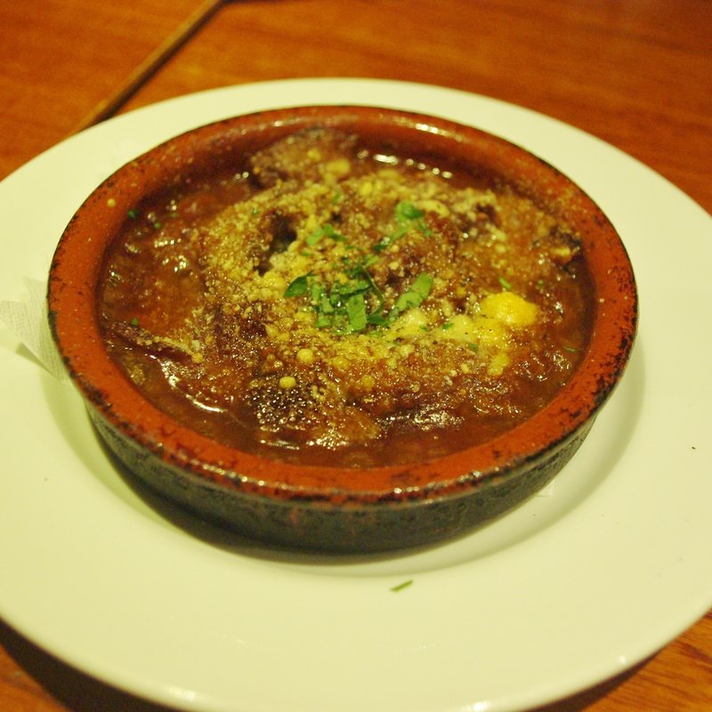 牛すじ肉の煮込み(hitokadoru)