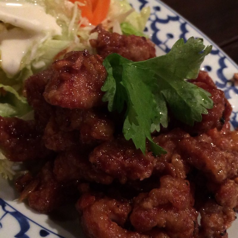 ムーガディアム(ロータスラウンジ 新宿 )