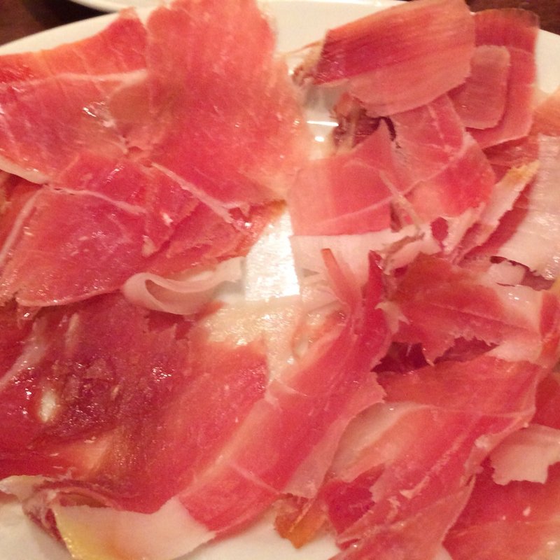 生ハム二種類盛り合わせ(あじる亭 CALIFORNIA)