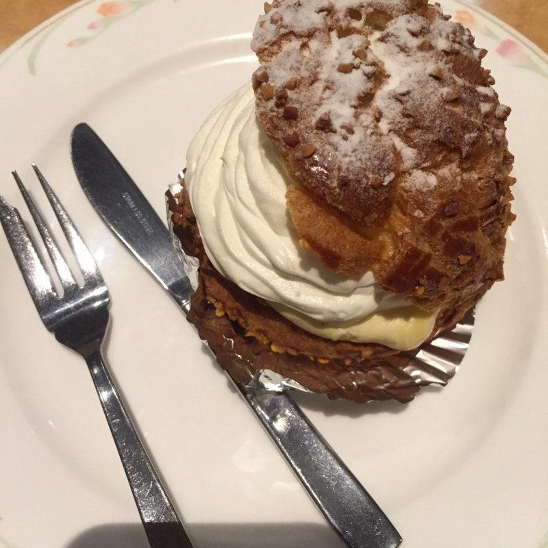 シュークリーム(ファミリーガーデン)