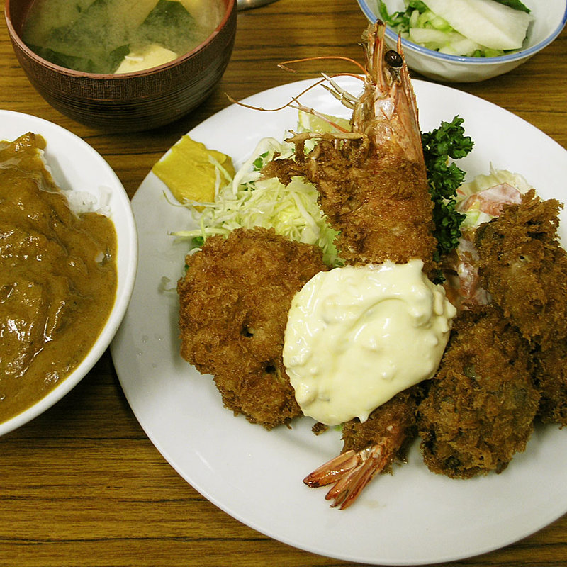 かき・車海老・ホタテのフライ定食(とんかつ八千代 （とんかつ・やちよ）)
