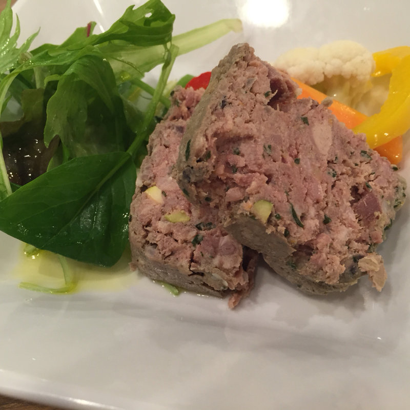 田舎テリーヌ(赤白 ホワイティ梅田店)