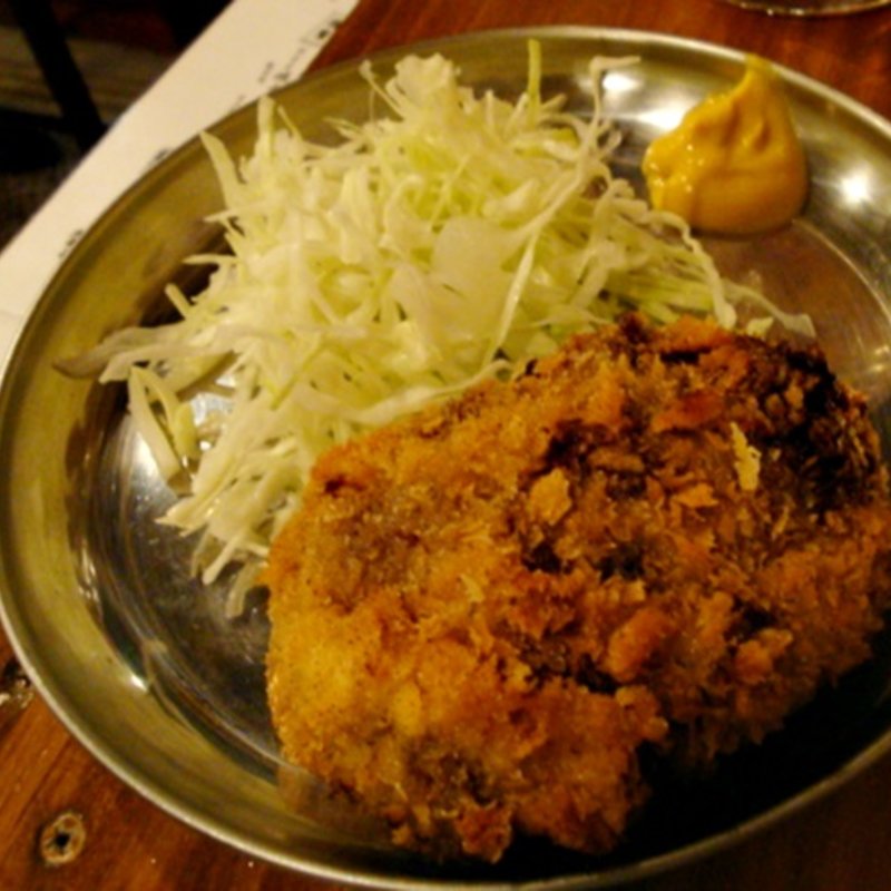 牛すじメンチ(山海楽酒 およよ)