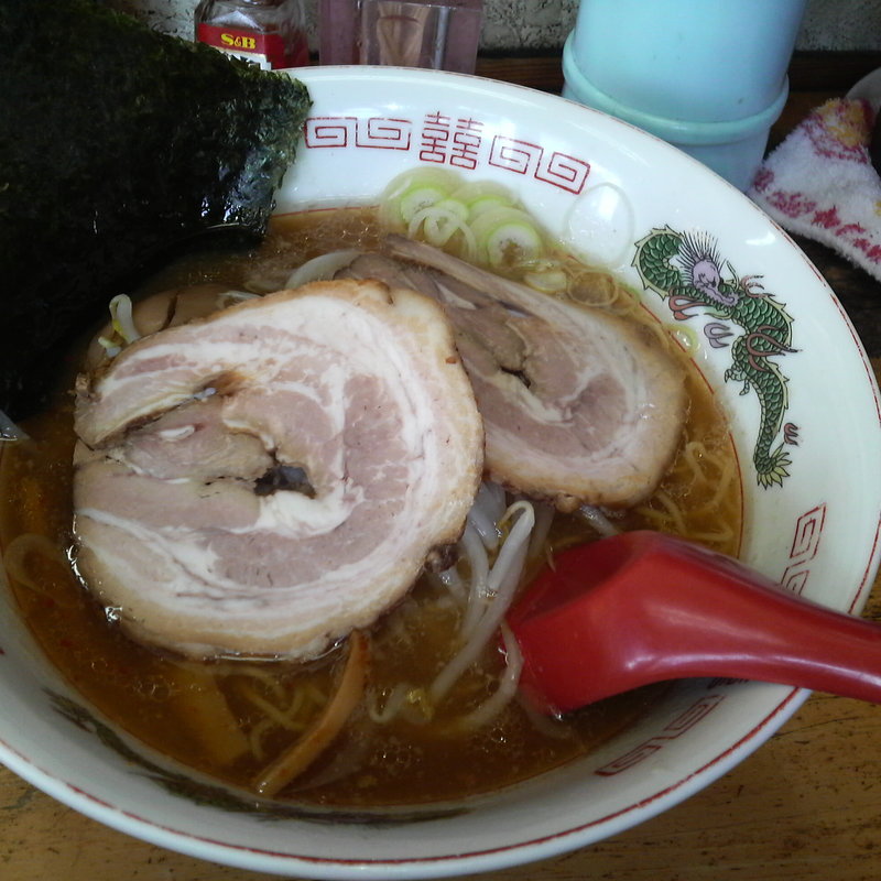 一郎ラーメン（細麺）(豚骨醤油ラーメン 一郎)