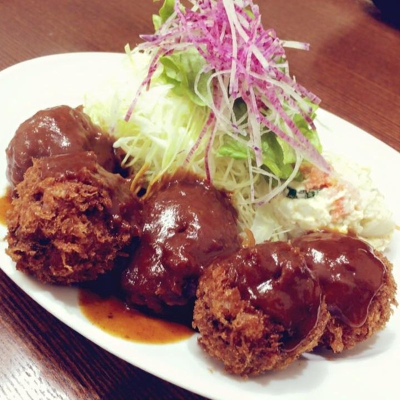 メンチカツ(洋食の朝日)