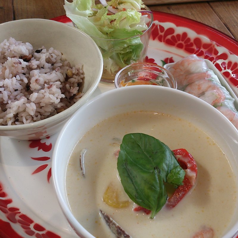 グリーンカレーのセット(トリトンカフェ代官山 （TRITON CAFE DAIKANYAMA）)