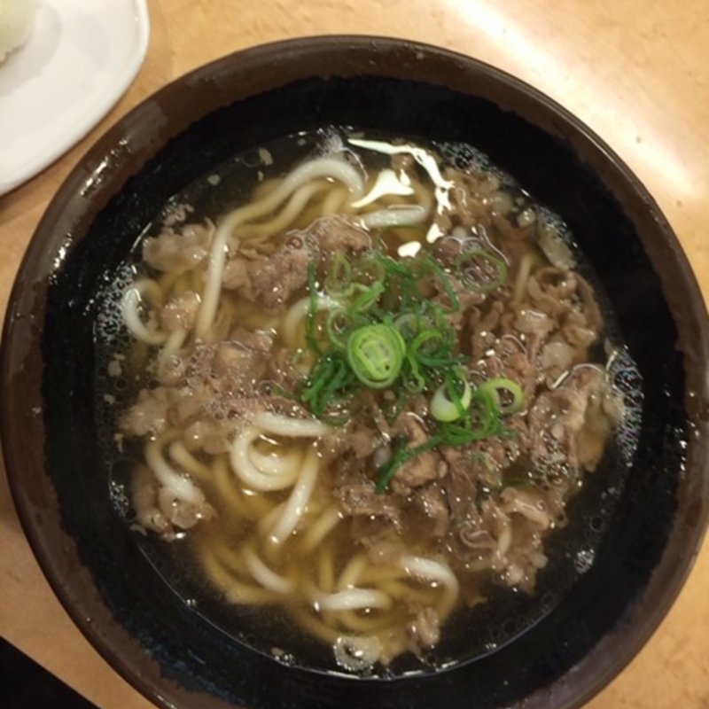 肉うどん(ひょうたん屋 （ひょうたんや）)